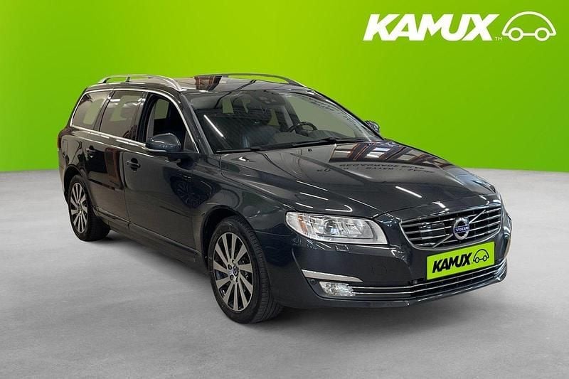 Silver/grå Begagnad 2015 Volvo V70 Standard Kombi | 169 700 kr (Dyr) - Bild 1/4