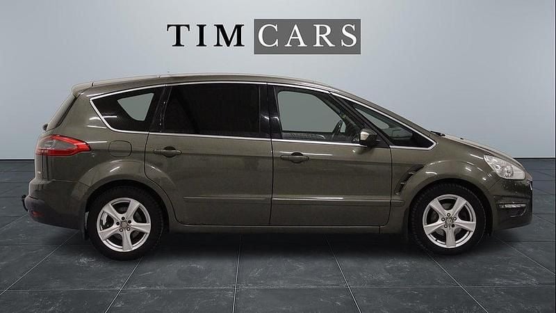 Begagnad Ford S-MAX S 166 HK (122 kW) 2010 Grå Minibuss