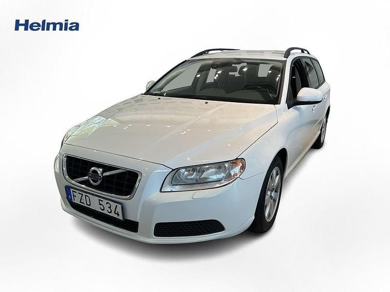 Vit Begagnad 2013 Volvo V70 Kombi | 109 900 kr (Marknadspris) - Bild 1/4