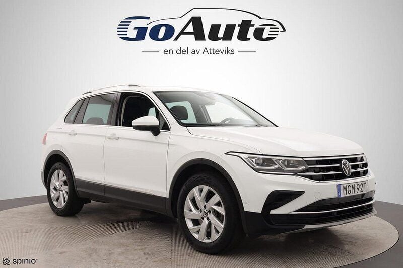 Vit Begagnad 2023 VW Tiguan SUV | 374 500 kr (Bra pris) - Bild 1/4