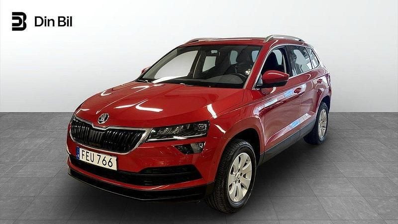 Röd (velvet red metallic) Begagnad 2018 Skoda Karoq Business Line SUV | 199 900 kr (Bra pris) - Bild 1/4