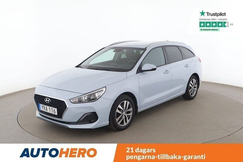Ljusgrå Begagnad 2018 Hyundai i30 Kombi | 150 000 kr (Marknadspris) - Bild 1/4