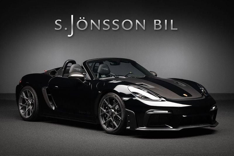 Svart Begagnad 2023 Porsche 718 Spyder Cab | 2 049 000 kr - Bild 1/4
