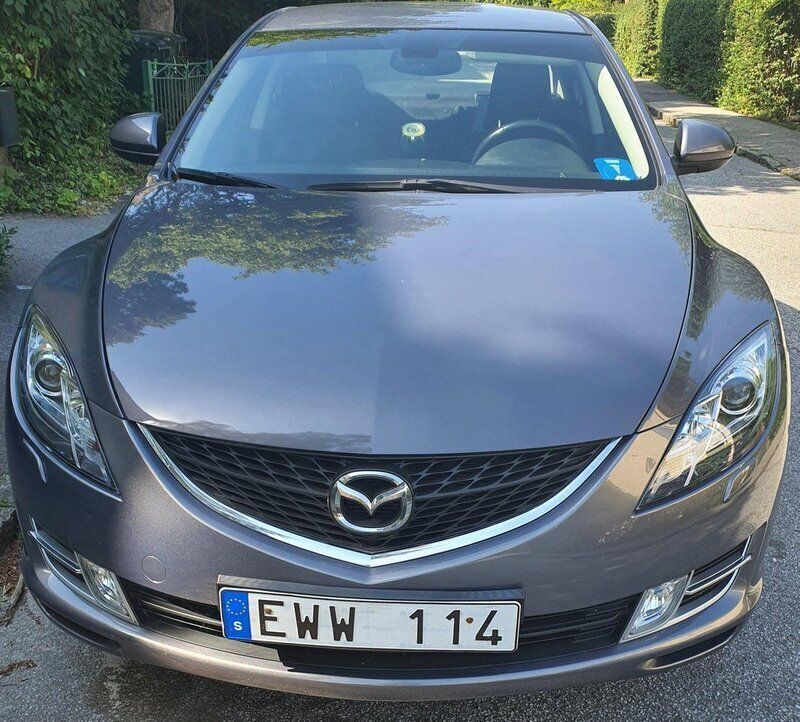 Grå Begagnad 2008 Mazda 6 Comfort Sedan | 69 000 kr (Marknadspris) - Bild 1/4