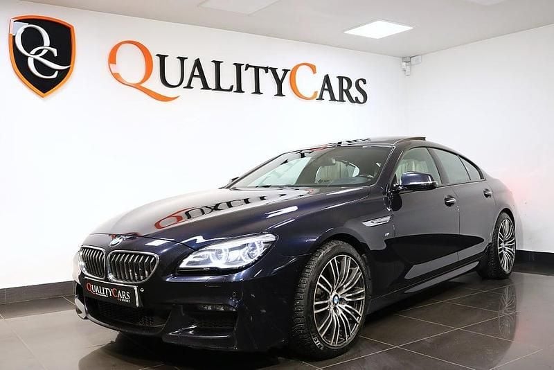 Svart Begagnad 2015 BMW 640 M Sport Sportkupé | 309 000 kr (Bra pris) - Bild 1/4