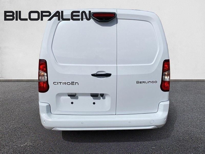 Ny Citroën Berlingo Business Class 131 HK (96 kW) 2025 Vit (icy white) Minibuss
