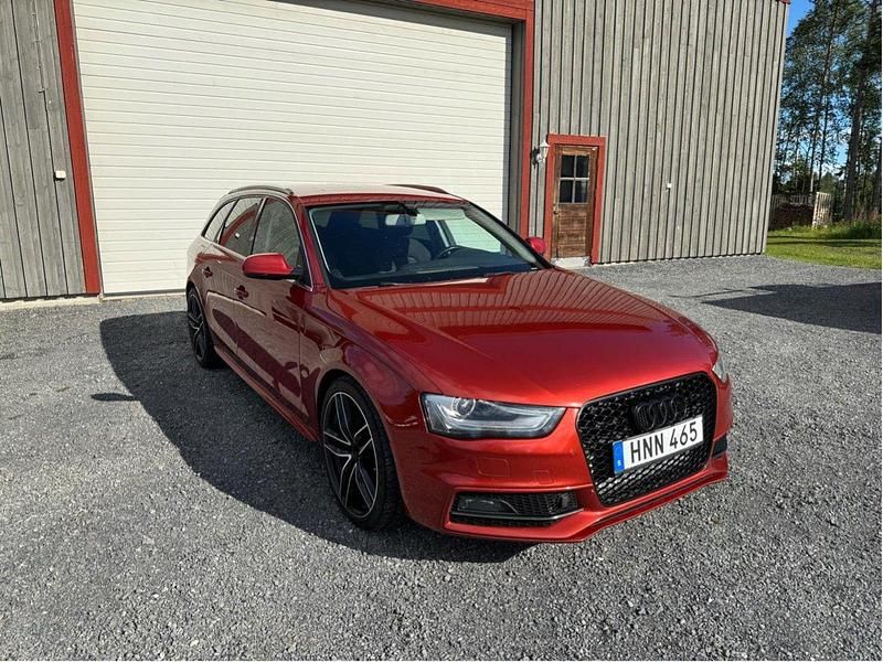 Röd Begagnad 2015 Audi A4 Sport Kombi | 137 000 kr (Lite dyr) - Bild 1/4