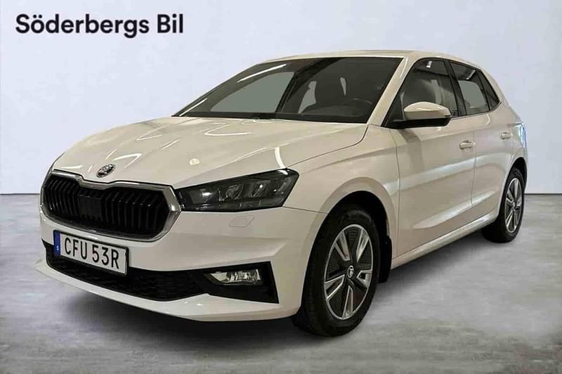 Vit Begagnad 2022 Skoda Fabia Halvkombi | 209 500 kr - Bild 1/1