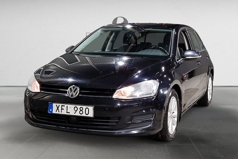 Svart Begagnad 2014 VW Golf VII Halvkombi | 74 900 kr (Bra pris) - Bild 1/3