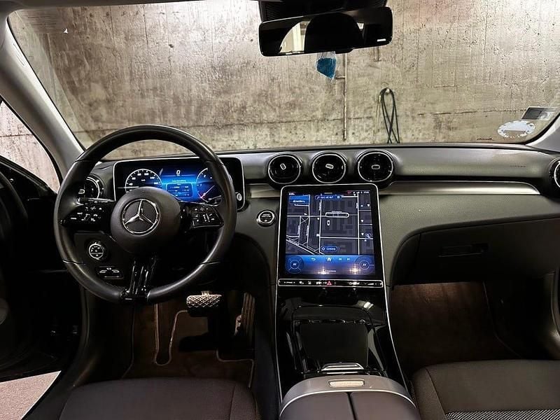 Begagnad Mercedes C200 Premium 163 HK (119 kW) 2023 Metallic Kombi