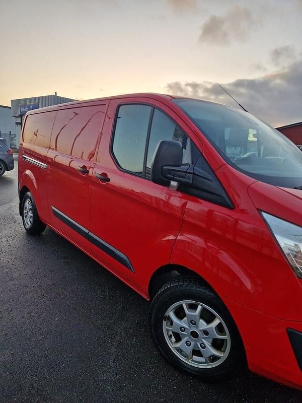 Begagnad Ford Transit Custom 155 HK (114 kW) 2013 Minibuss