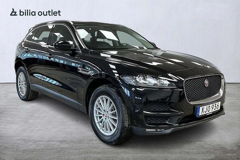 Begagnad Jaguar F-Pace 180 HK (132 kW) 2019 Svart SUV