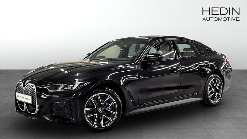 Begagnad BMW i4 Shadowline 250 kW (340 HK) 2025 Blå Sedan