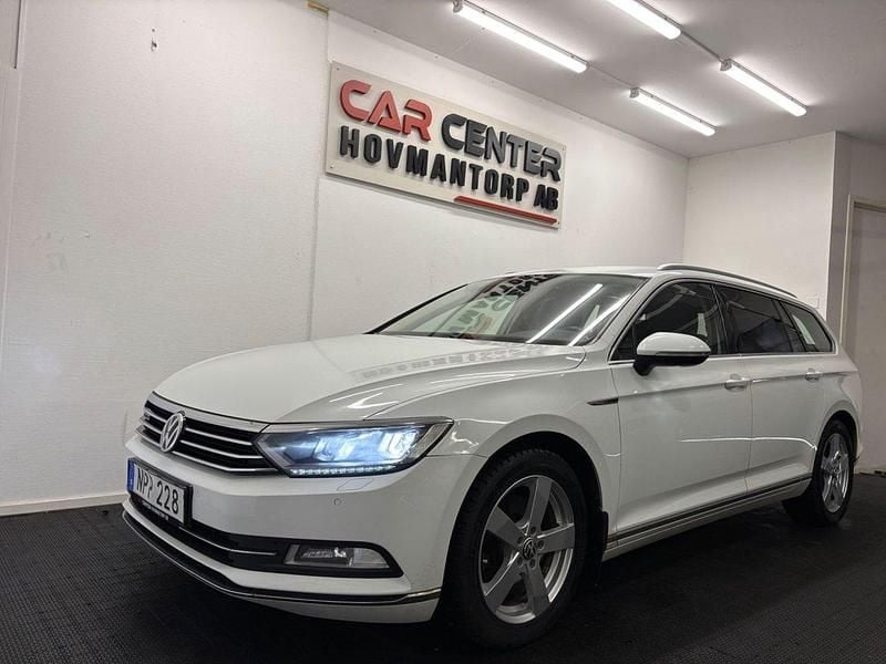 Vit Begagnad 2015 VW Passat GT Kombi | 89 900 kr (Marknadspris) - Bild 1/4