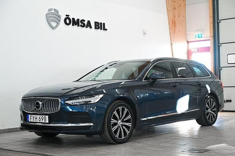 Begagnad Volvo V90 Inscription 253 HK (186 kW) 2022 Mörkblå Kombi
