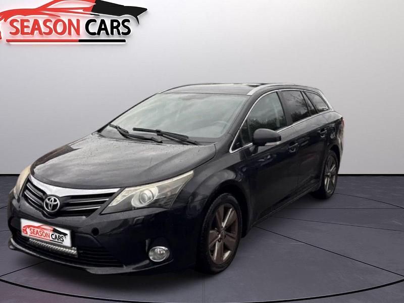 Svart Begagnad 2012 Toyota Avensis Executive Kombi | 54 900 kr (Marknadspris) - Bild 1/4