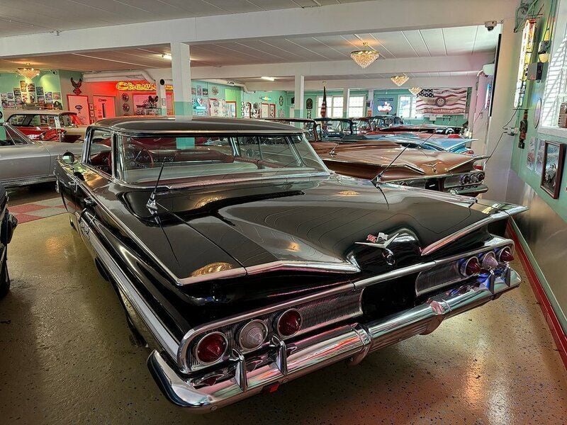 Begagnad Chevrolet Impala 250 HK (183 kW) 1960 Svart Sedan