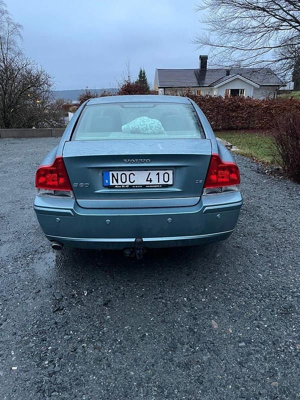 Begagnad 2008 Volvo S60 Sedan | 29 500 kr (Marknadspris) - Bild 1/4