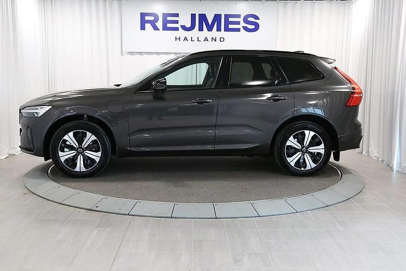 Begagnad Volvo XC60 Plus 349 HK (256 kW) 2025 Grå SUV