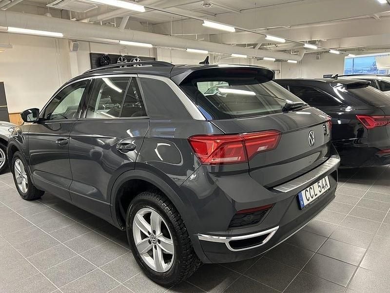 Begagnad VW T-Roc 110 HK (80 kW) 2021 Grå SUV