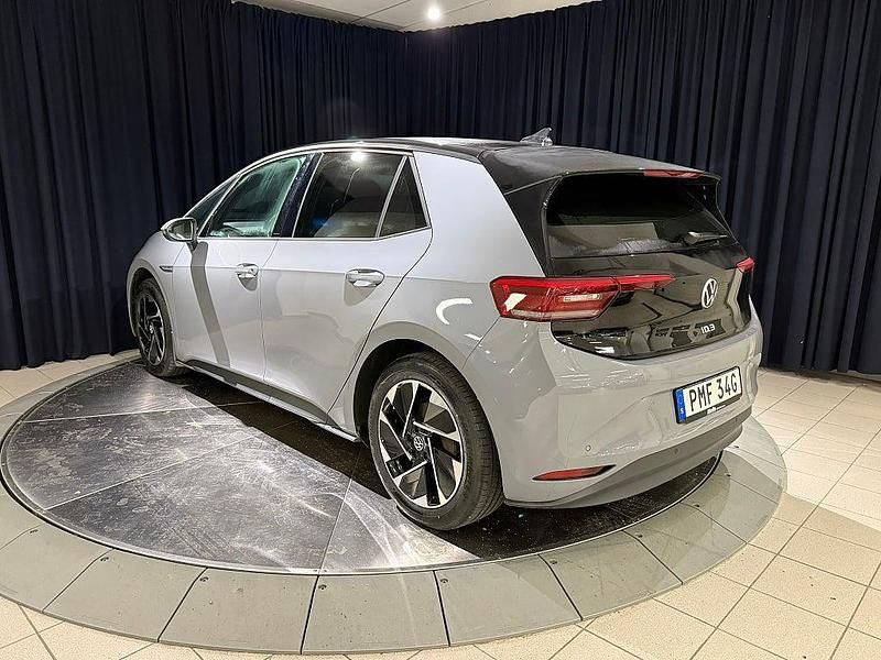 Begagnad VW ID.3 Comfortline 150 kW (204 HK) 2022 Grå Halvkombi