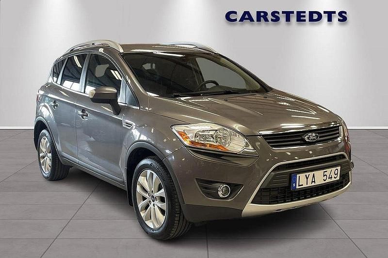 Grå Begagnad 2011 Ford Kuga Titanium SUV | 84 900 kr (Lite dyr) - Bild 1/4