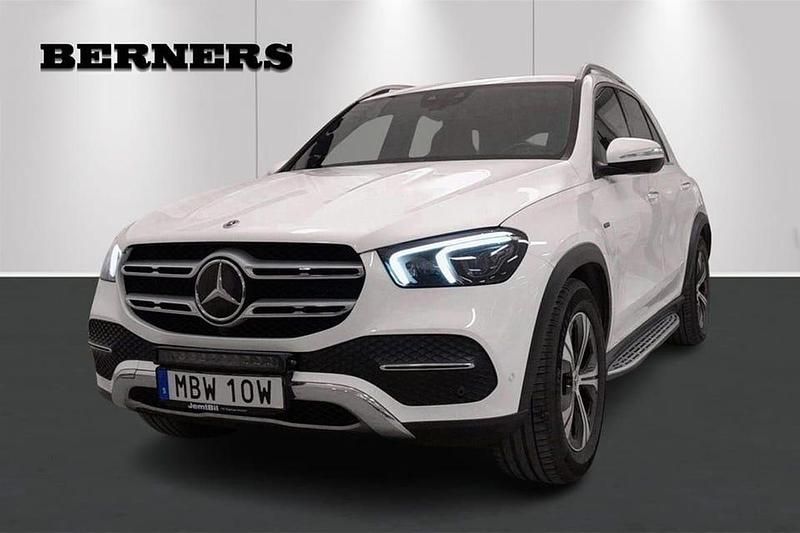 Vit Begagnad 2021 Mercedes GLE350 SUV | 569 900 kr (Bra pris) - Bild 1/4