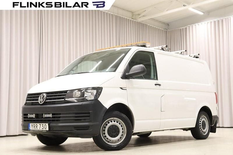 Vit Begagnad 2018 VW T6 Van | 149 800 kr (Superpris) - Bild 1/4