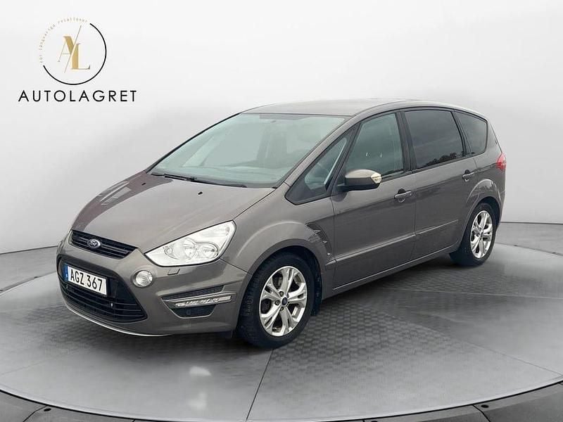 Brun Begagnad 2014 Ford S-MAX Sport Minibuss | 119 900 kr - Bild 1/4