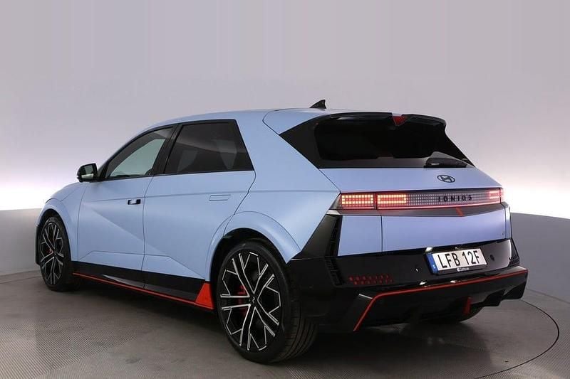 Begagnad Hyundai Ioniq 5 478 kW (650 HK) 2024 Blå SUV
