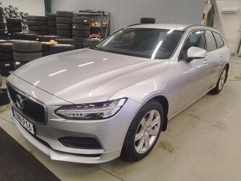 Silver Begagnad 2017 Volvo V90 Kinetic Kombi | 189 900 kr (Bra pris) - Bild 1/3