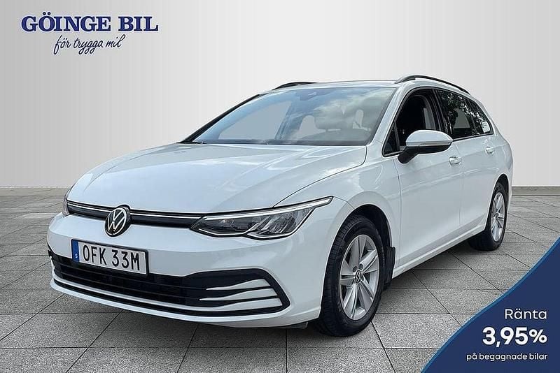 Begagnad VW Golf VIII 132 HK (97 kW) 2021 Vit Kombi