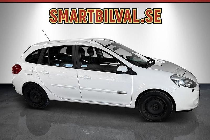 Begagnad Renault Clio GrandTour 103 HK (75 kW) 2012 Vit Kombi