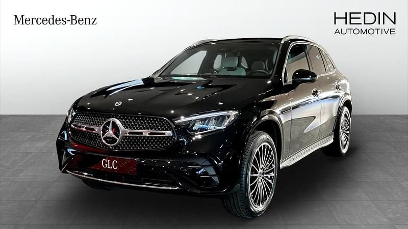 Ny 2026 Mercedes GLC300e Advanced SUV | 801 150 kr (Marknadspris) - Bild 1/4
