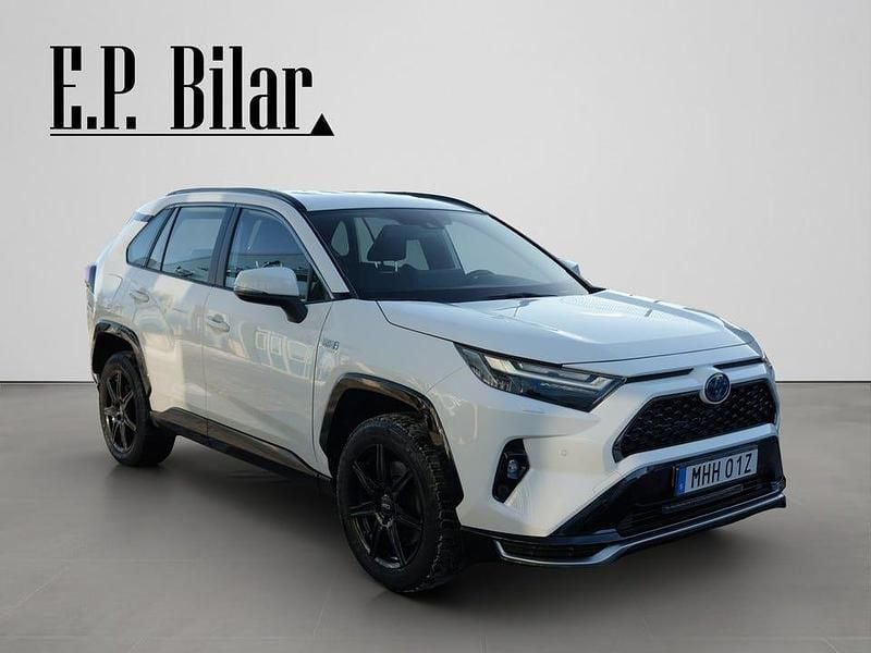 Begagnad Toyota RAV4 306 HK (225 kW) 2023 Vit SUV