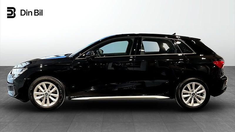 Begagnad Audi A3 Sportback Proline 150 HK (110 kW) 2023 Svart Halvkombi