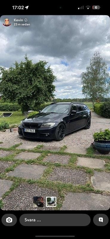Svart Begagnad 2011 BMW 330 M Sport Kombi | 145 000 kr (Lite dyr) - Bild 1/4