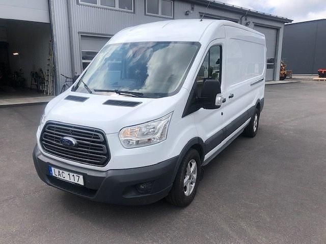 Vit Begagnad 2018 Ford Transit Van | 239 900 kr (Dyr) - Bild 1/4