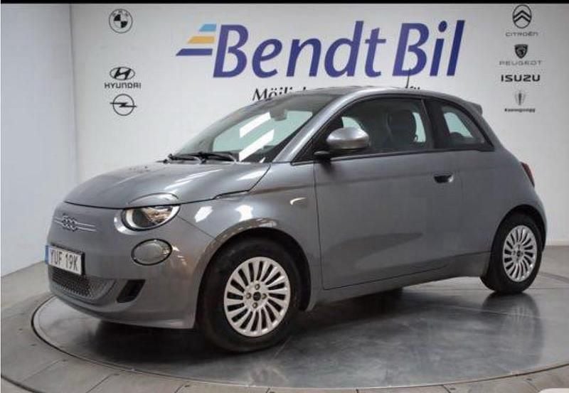 Begagnad 2022 Fiat 500e Halvkombi | 150 000 kr - Bild 1/1