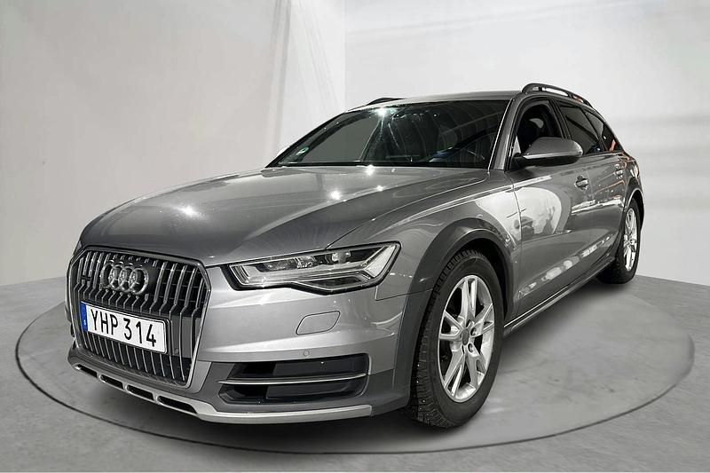 Grå Begagnad 2017 Audi A6 Allroad Advanced Kombi | 209 900 kr (Marknadspris) - Bild 1/4