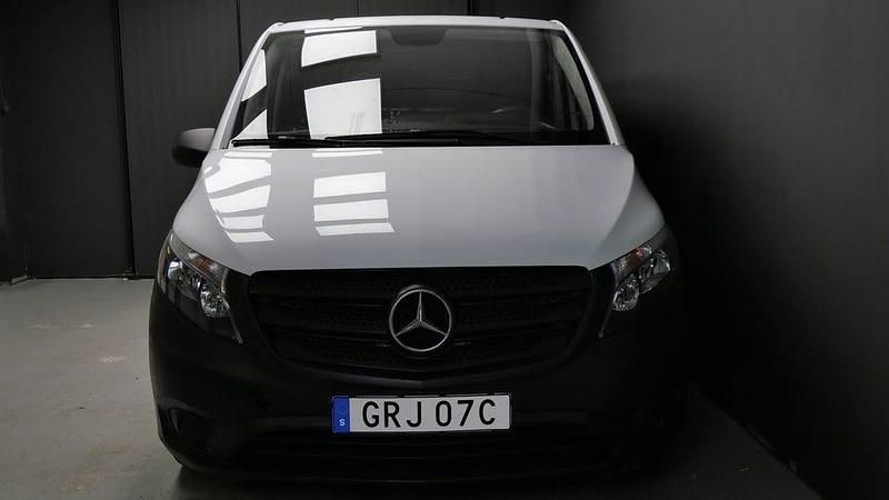 Begagnad Mercedes Vito 102 HK (75 kW) 2020 Vit Van