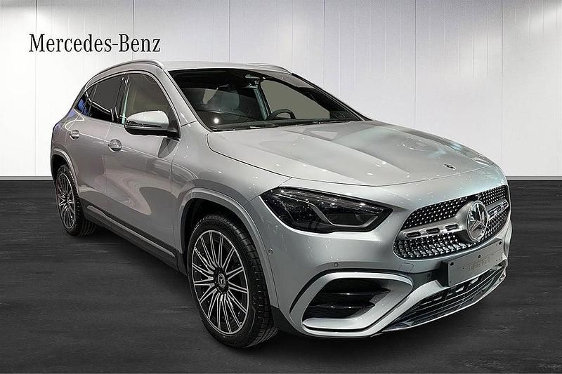 Ny Mercedes GLA250 Advanced 2026 Hightech silver metallic SUV