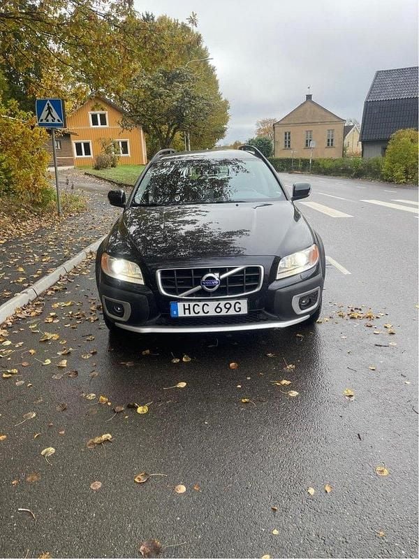Svart Begagnad 2010 Volvo XC70 Momentum Kombi | 105 000 kr (Bra pris) - Bild 1/4