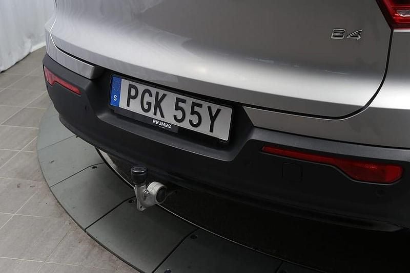 Begagnad Volvo XC40 Plus 200 HK (147 kW) 2025 Silver SUV
