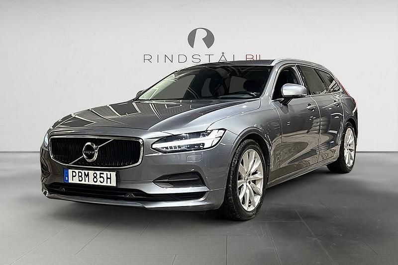 Grå Begagnad 2019 Volvo V90 Momentum Kombi | 259 900 kr (Marknadspris) - Bild 1/3