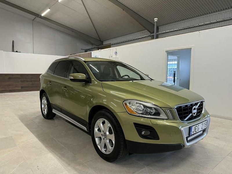 Grön Begagnad 2008 Volvo XC60 Summum SUV | 79 900 kr (Lite dyr) - Bild 1/4