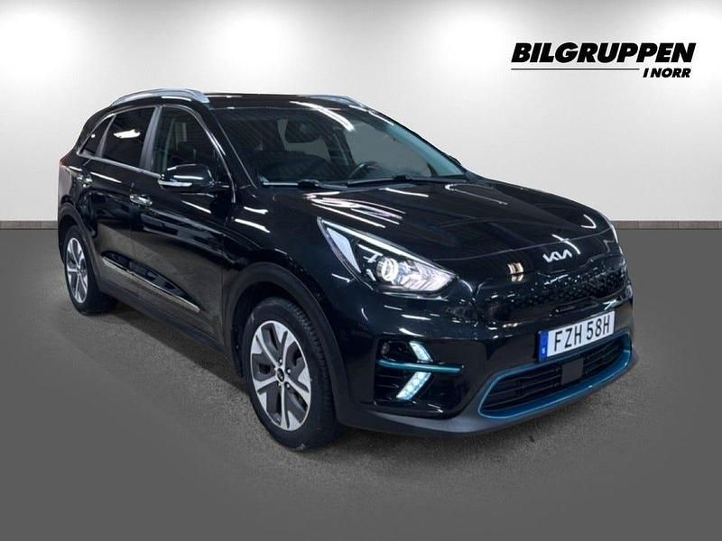 Begagnad Kia e-Niro Advance 150 kW (204 HK) 2021 Svart SUV