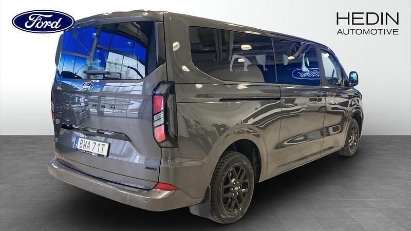Begagnad Ford Tourneo Custom Titanium 170 HK (125 kW) 2024 Van