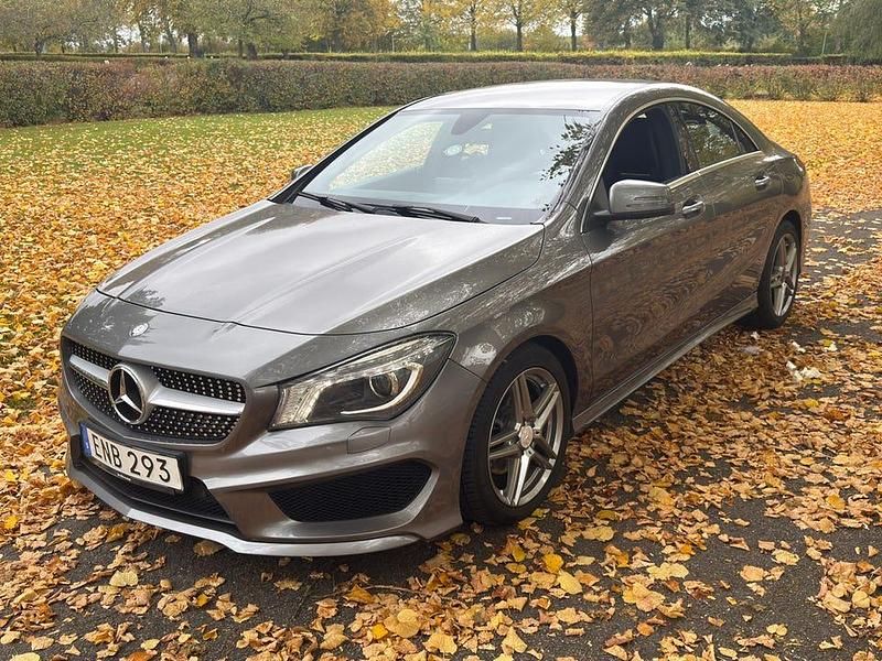 Begagnad Mercedes CLA180 122 HK (89 kW) 2015 Sedan