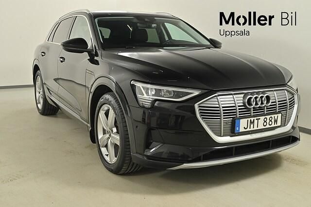 Brilliantsvart Begagnad 2021 Audi e-tron Proline SUV | 348 000 kr (Bra pris) - Bild 1/3